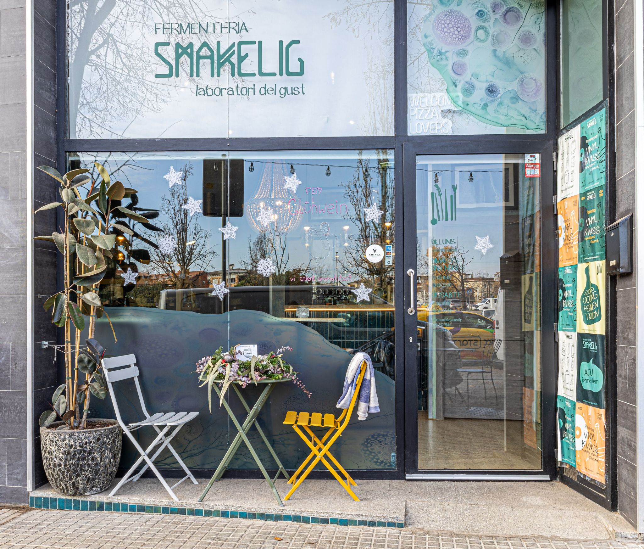 Fermentería Smakelig — атмосфера места